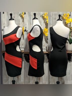 strapless open back dress One-Shoulder Bow Mini Tube Dress in White main image 0
